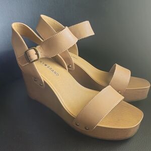 Women's Lucky Brand Zaidy Wedge Leather Sandal Tan Heel Size 7.5